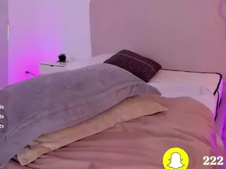nathalyn-b's Live Sex Cam Show