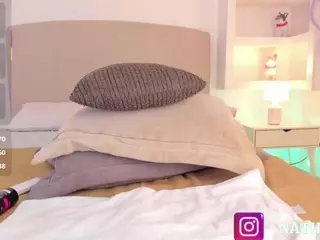 nathalyn-b's Live Sex Cam Show