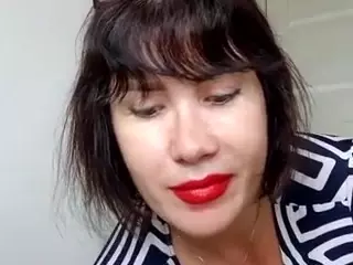 ROXOLANAASEXY's Live Sex Cam Show