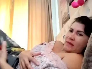 ROXOLANAASEXY's Live Sex Cam Show