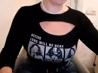 ROXOLANAASEXY's Live Sex Cam Show