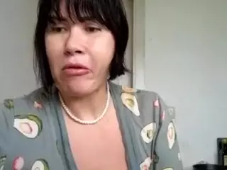 ROXOLANAASEXY's Live Sex Cam Show