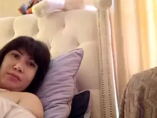 ROXOLANAASEXY's Live Sex Cam Show