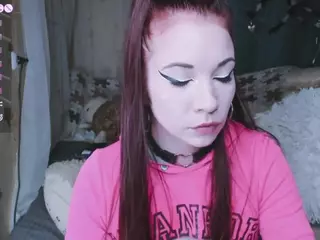 sweet-ass-nuka's Live Sex Cam Show