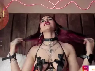 valentina-asmodea's Live Sex Cam Show