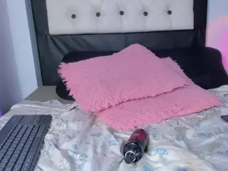 Veeronica-Smith's Live Sex Cam Show