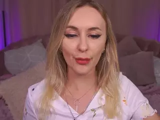 CandyGraces's Live Sex Cam Show