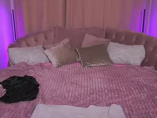 CandyGraces's Live Sex Cam Show
