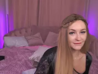CandyGraces's Live Sex Cam Show