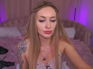 CandyGraces's Live Sex Cam Show