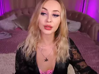 CandyGraces's Live Sex Cam Show