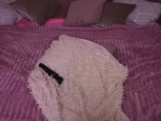 CandyGraces's Live Sex Cam Show