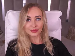 CandyGraces's Live Sex Cam Show