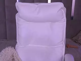 CandyGraces's Live Sex Cam Show