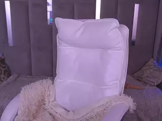 CandyGraces's Live Sex Cam Show