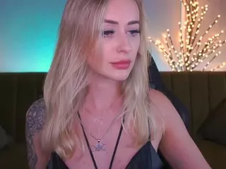 CandyGraces's Live Sex Cam Show