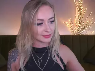 CandyGraces's Live Sex Cam Show