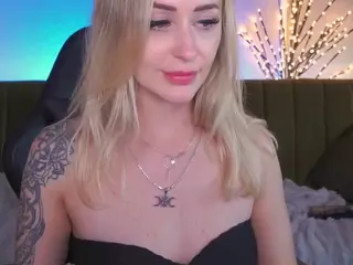 CandyGraces's Live Sex Cam Show
