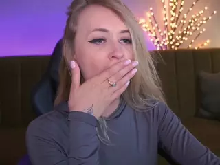 CandyGraces's Live Sex Cam Show