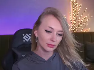 CandyGraces's Live Sex Cam Show