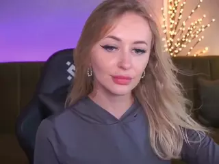 CandyGraces's Live Sex Cam Show