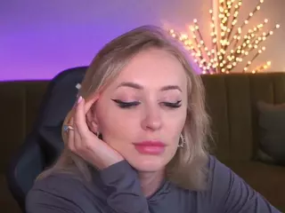 CandyGraces's Live Sex Cam Show