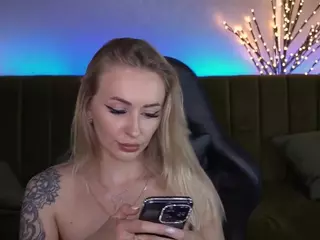 CandyGraces's Live Sex Cam Show