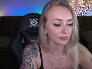 CandyGraces's Live Sex Cam Show