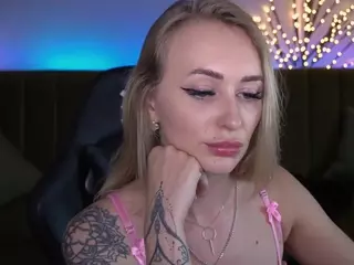 CandyGraces's Live Sex Cam Show
