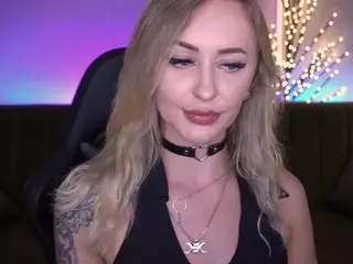 CandyGraces's Live Sex Cam Show