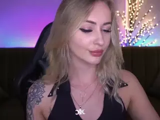 CandyGraces's Live Sex Cam Show