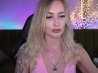 CandyGraces's Live Sex Cam Show