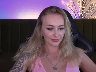 CandyGraces's Live Sex Cam Show