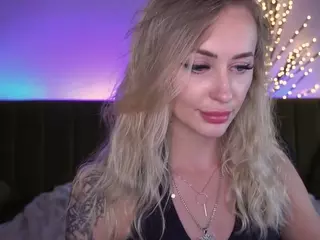 CandyGraces's Live Sex Cam Show