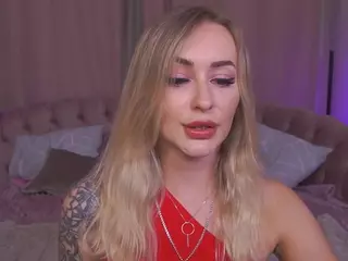 CandyGraces's Live Sex Cam Show