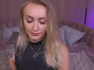 CandyGraces's Live Sex Cam Show