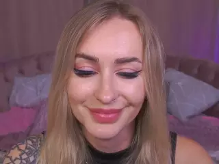 CandyGraces's Live Sex Cam Show