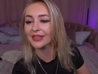 CandyGraces's Live Sex Cam Show