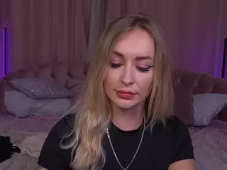 CandyGraces's Live Sex Cam Show