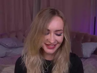 CandyGraces's Live Sex Cam Show