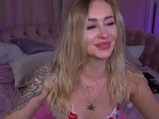CandyGraces's Live Sex Cam Show
