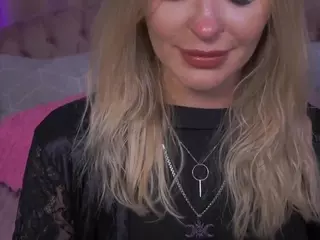 CandyGraces's Live Sex Cam Show