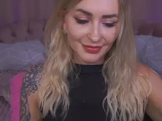 CandyGraces's Live Sex Cam Show