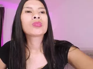 nathaliie-cruz's Live Sex Cam Show
