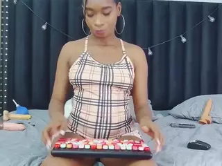 petitelittleebony's Live Sex Cam Show