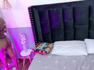 petitelittleebony's Live Sex Cam Show