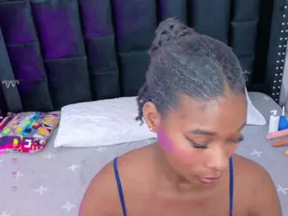 petitelittleebony's Live Sex Cam Show