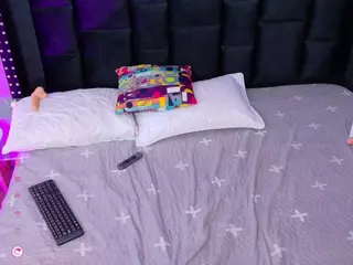 petitelittleebony's Live Sex Cam Show