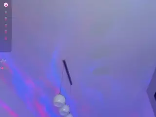 KYLIE's Live Sex Cam Show