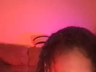 nesatakediggzz's Live Sex Cam Show